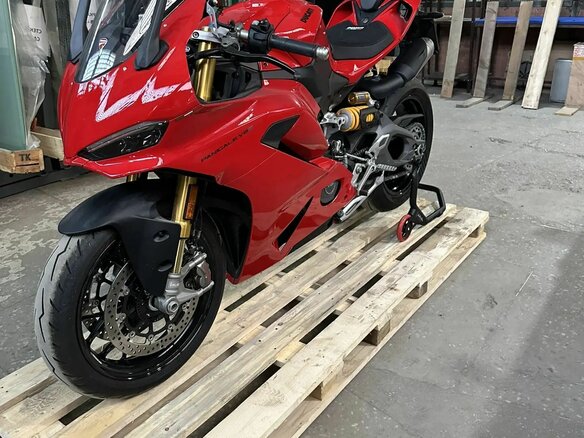 2025 Ducati Panigale V2, красный, 2530000 рублей - вид 2