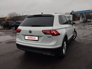 2018 Volkswagen Tiguan II, белый, 2340000 рублей, вид 3