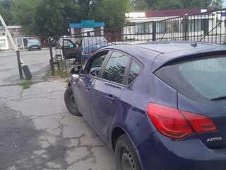 2011 Opel Astra J, синий, 500000 рублей, вид 4