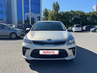 2019 Kia Rio IV, бежевый, 1420000 рублей, вид 1