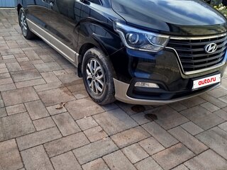 2018 Hyundai H-1 II Рестайлинг 2, чёрный, 2900000 рублей, вид 1