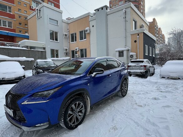 2015 Lexus NX 200t I, синий, 3850000 рублей - вид 4