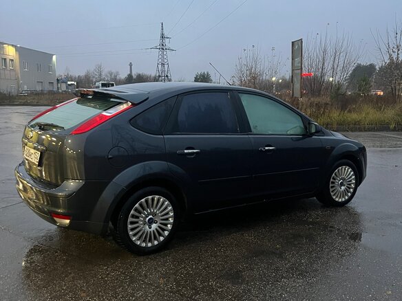 2007 Ford Focus II, серый, 385000 рублей - вид 2