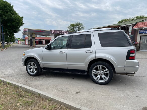 2008 Ford Explorer IV, серебристый, 850000 рублей - вид 3