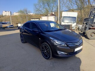 2014 Hyundai Solaris I Рестайлинг, коричневый, 935000 рублей, вид 4