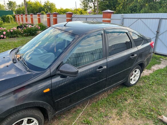 2014 Lada (ВАЗ) Granta I, чёрный, 333000 рублей