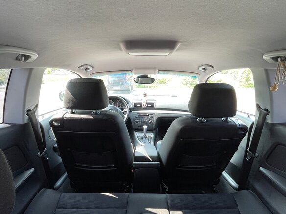 2011 BMW 1 серии 116i I (E81/E82/E87/E88) Рестайлинг, белый, 900000 рублей - вид 15