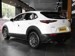 2025 Mazda CX-30 I, белый, 2900000 рублей, вид 4