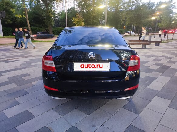 2016 Skoda Octavia III (A7), чёрный, 885000 рублей - вид 5
