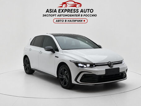 2022 Volkswagen Golf VIII, белый, 1980000 рублей, вид 3