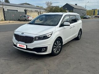 2018 Kia Carnival III, белый, 2550000 рублей, вид 1