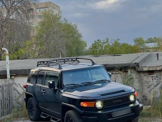 2012 Toyota FJ Cruiser, чёрный, 3450000 рублей, вид 2