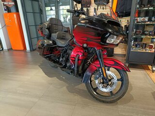 2022 Harley-Davidson CVO Road Glide, чёрный, 2490000 рублей, вид 3