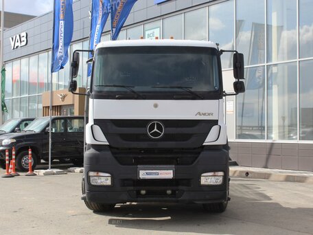 2011 Mercedes-Benz Axor, белый, 1800000 рублей, вид 3