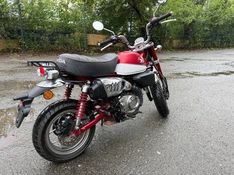 2020 Honda Z125 Monkey, красный, 399000 рублей, вид 3