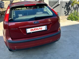 2007 Ford Focus II Рестайлинг, красный, 360000 рублей, вид 4