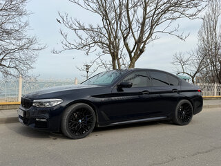 2017 BMW 5 серии 520d VII (G30/G31/G38), чёрный, 3500000 рублей, вид 1