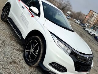 2022 Honda Vezel II, белый, 1690000 рублей, вид 1
