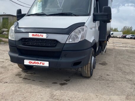 2013 Iveco Daily, белый, 2000000 рублей, вид 1