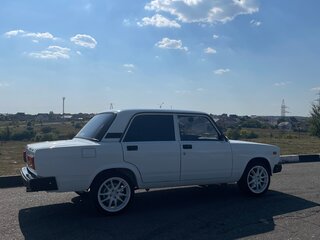 2008 Lada (ВАЗ) 2105, белый, 280000 рублей, вид 4