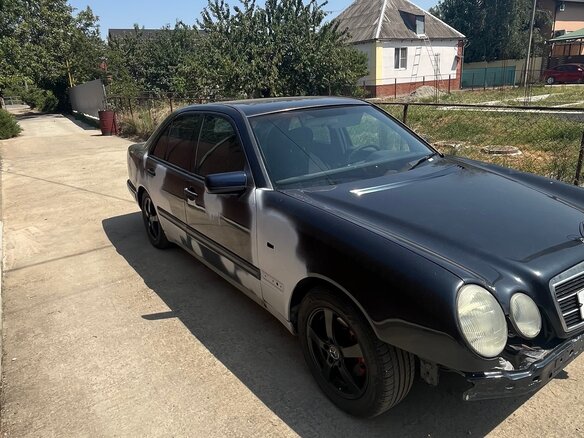 1999 Mercedes-Benz E-Класс 240 II (W210, S210), синий, 550000 рублей - вид 6
