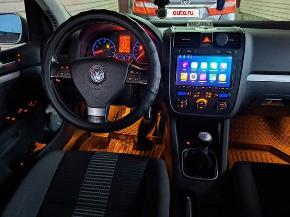 2007 Volkswagen Golf V, серебристый, 500000 рублей - вид 5