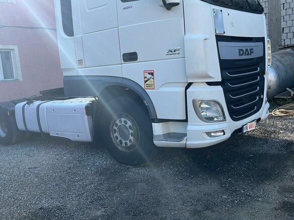 2015 DAF XF, красный, 2398137 рублей - вид 1