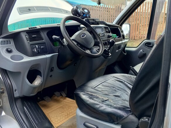 2010 Ford Transit, серебристый, 1250000 рублей - вид 11