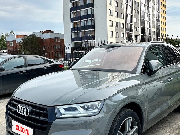 2019 Audi Q5 II (FY), серый