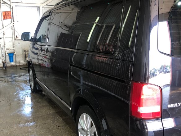2012 Volkswagen Multivan T5 Рестайлинг, чёрный, 2950000 рублей - вид 3