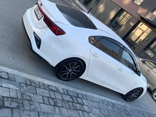 2018 Kia K3 II, белый, 1530000 рублей, вид 3
