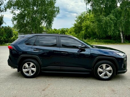2019 Toyota RAV4 V (XA50), синий, 3050000 рублей, вид 3