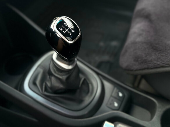 2015 Kia Rio III, серебристый, 790000 рублей - вид 17