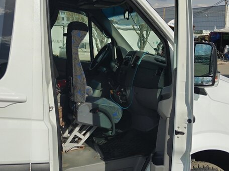 2008 Volkswagen Crafter, белый, 2700000 рублей, вид 3
