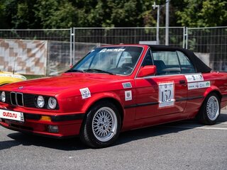 1988 BMW 3 серии 325i II (E30), красный, 3000000 рублей, вид 1