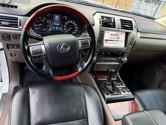 2011 Lexus GX 460 II, белый, 2850000 рублей - вид 12
