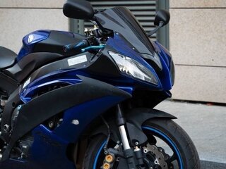 Yamaha FZR600