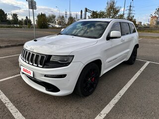 2013 Jeep Grand Cherokee SRT IV (WK2) Рестайлинг, белый, 3640000 рублей, вид 3