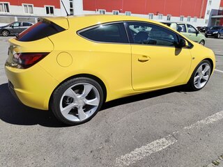 2013 Opel Astra GTC J Рестайлинг, жёлтый, 1800000 рублей, вид 4