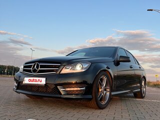 2011 Mercedes-Benz C-Класс 180 BlueEFFICIENCY III (W204) Рестайлинг, чёрный, 1300000 рублей, вид 2