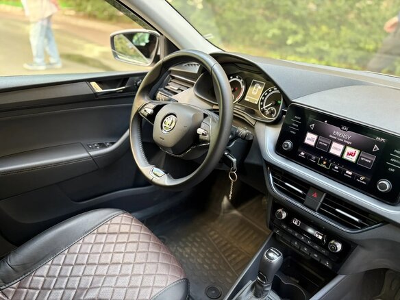 2021 Skoda Rapid II, белый, 1890000 рублей - вид 8