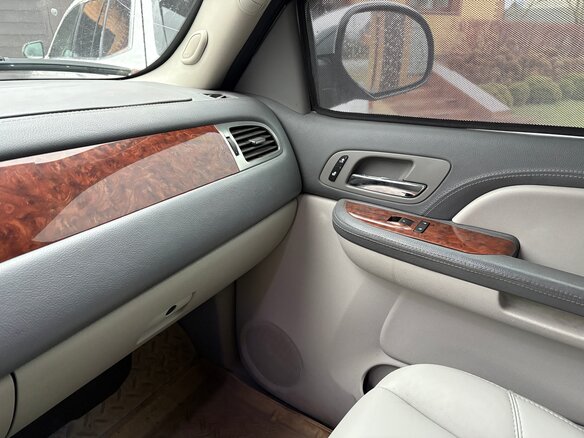 2006 Chevrolet Avalanche II, чёрный - вид 15