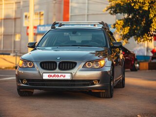 2009 BMW 5 серии 520d V (E60/E61) Рестайлинг, серый, 1400000 рублей, вид 3
