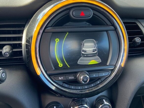 2017 Mini Hatch Cooper III (F55/F56), голубой, 1700000 рублей - вид 9