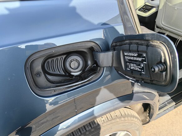 2022 Volvo XC90 II Рестайлинг 1, синий, 5700000 рублей - вид 8