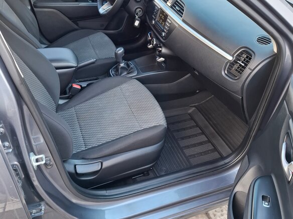 2017 Kia Rio IV, серый, 1285000 рублей - вид 7