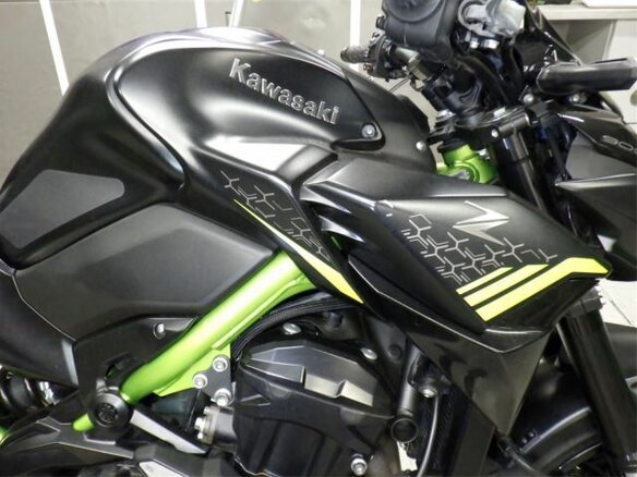 2021 Kawasaki Z 900, чёрный, 830000 рублей - вид 6