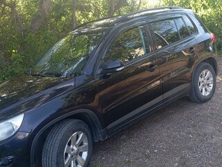2008 Volkswagen Tiguan I, чёрный, 750000 рублей, вид 4