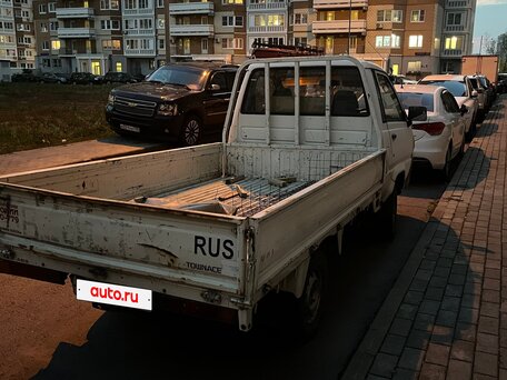 2003 Toyota TownAce, белый, 799000 рублей, вид 4