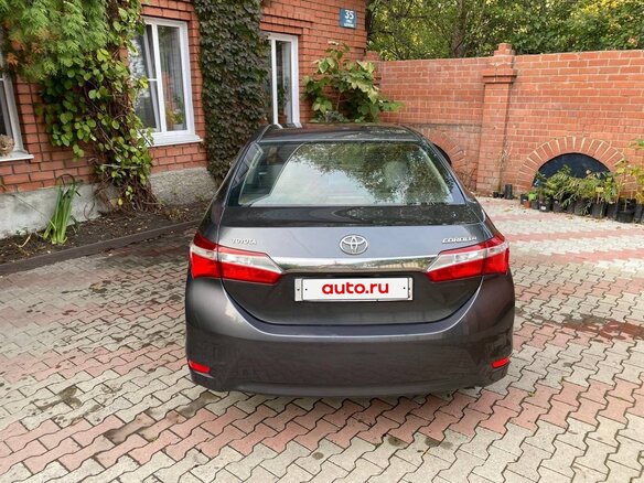 2014 Toyota Corolla XI (E160, E170, E180), серый, 1050000 рублей - вид 2